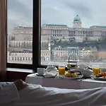 Intercontinental By Ihg 5*