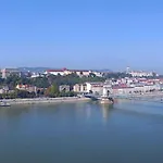 Intercontinental By Ihg Отель