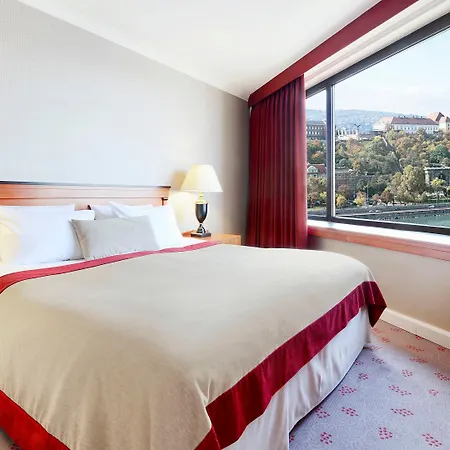 Intercontinental By Ihg Hotel 5*