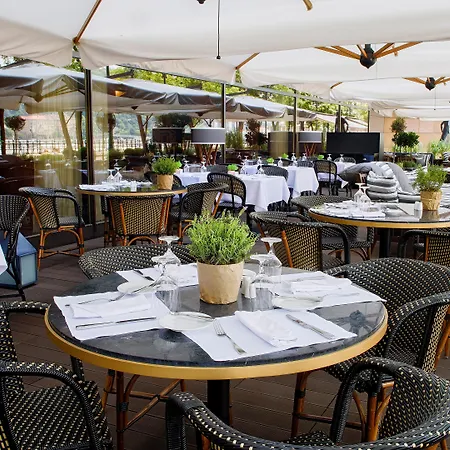 Intercontinental By Ihg Hotel 5*
