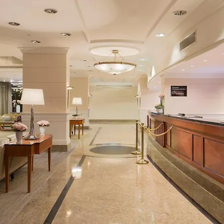 Hotel Intercontinental By Ihg Budapest