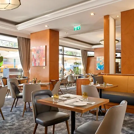 Intercontinental By Ihg Отель
