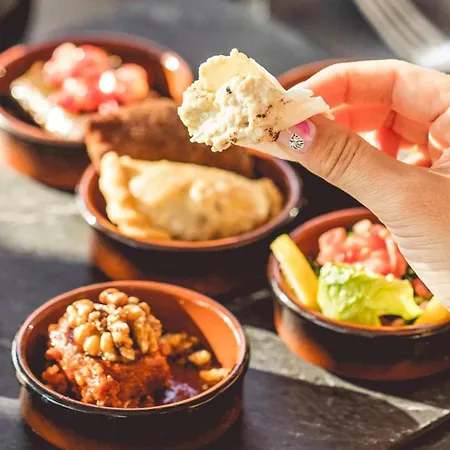 Intercontinental By Ihg 5*