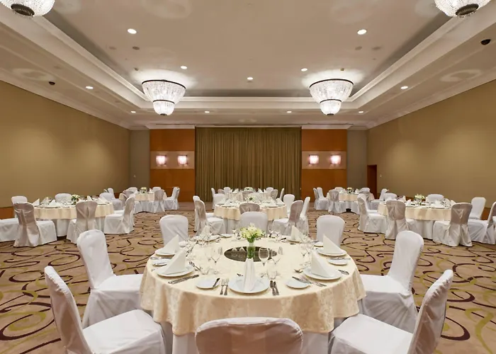 فندق إنتركونتيننتال 5*