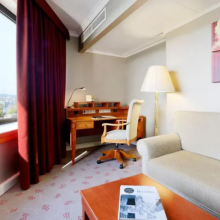 Intercontinental By Ihg