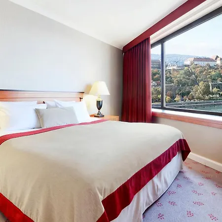 Intercontinental By Ihg Hotel 5*
