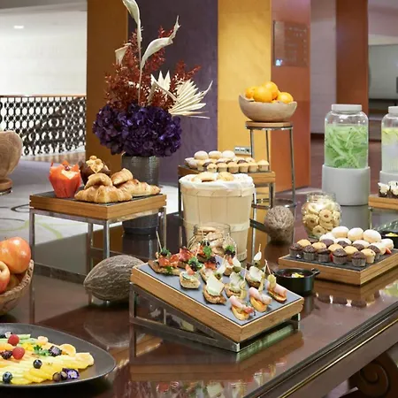 Intercontinental By Ihg Szálloda 5*