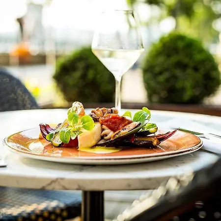 Hotel Intercontinental By Ihg Budapešť