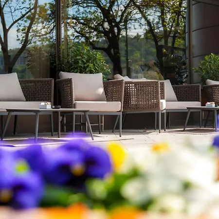 Intercontinental By Ihg