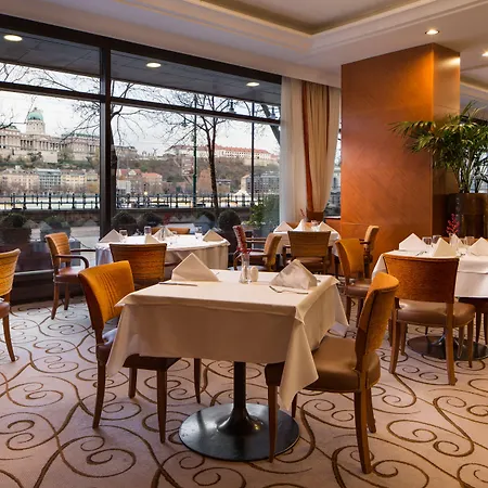 호텔 인터콘티넨탈