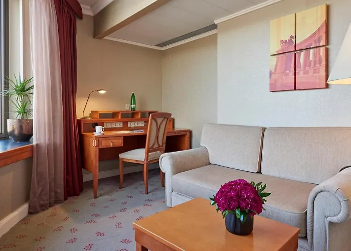 Intercontinental By Ihg