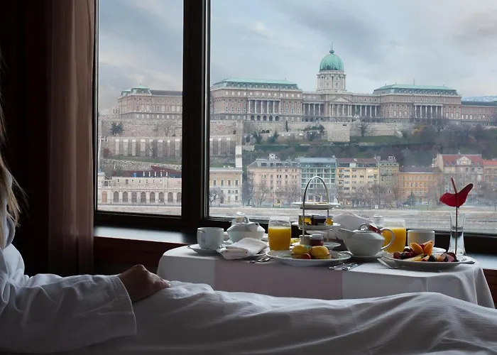 Intercontinental By Ihg 5*